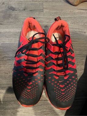 Nike Red and Black Men's Training Sneakers